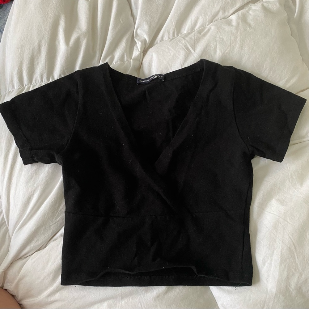 amara black top